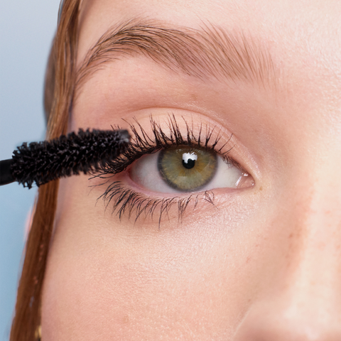 ari's signature eye trio – rem beauty