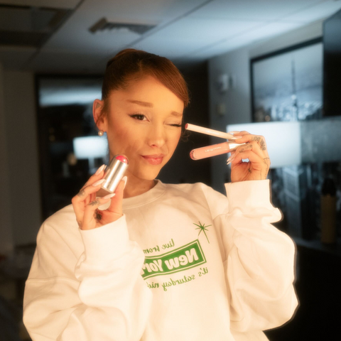 ari's backstage essentials – rem beauty