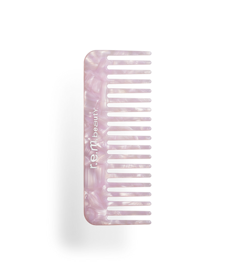 wide-tooth comb