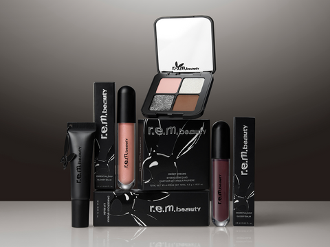 dangerous woman collection