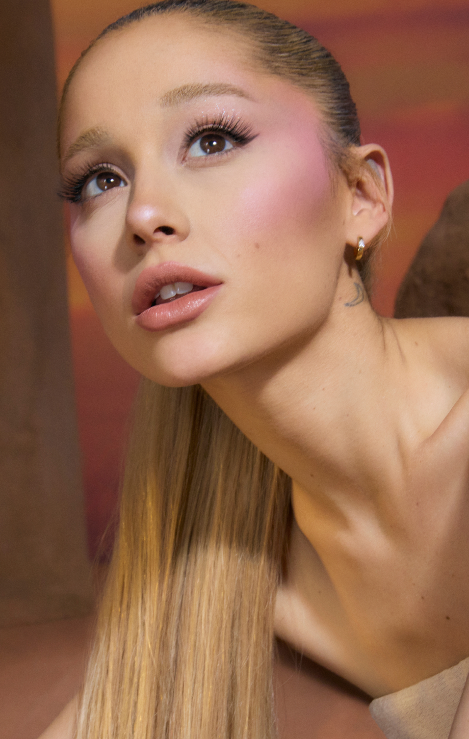 r.e.m beauty hypernova ブラッシュ チーク Ariana satin matte bronzer \u2013 rem beauty