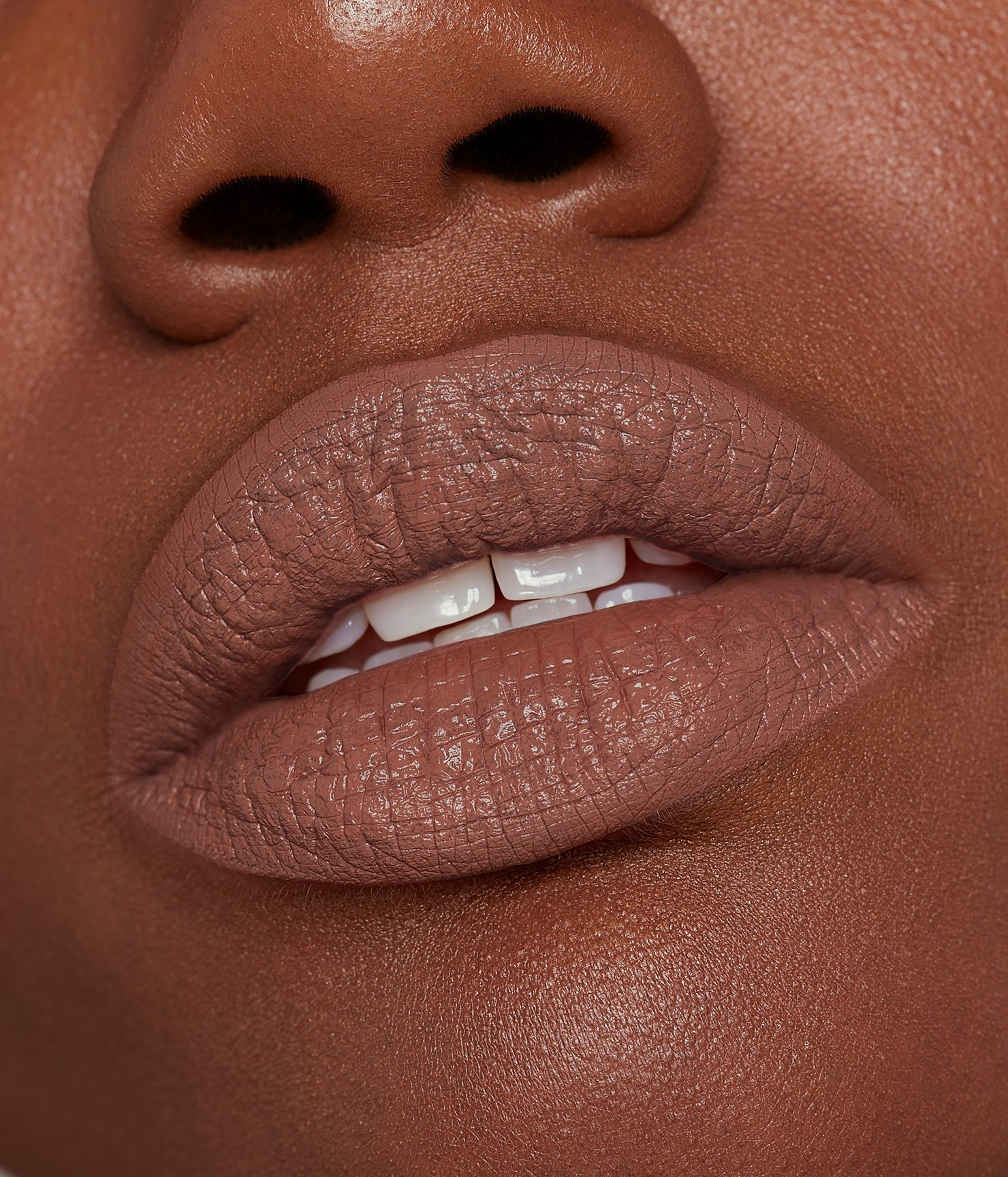 on your collar classic lipstick | r.e.m. beauty – rem beauty